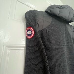 Hybridge Canada Goose Knit Jacket - Medium - Black